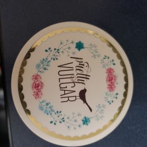 Pretty Vulgar loose setting powder